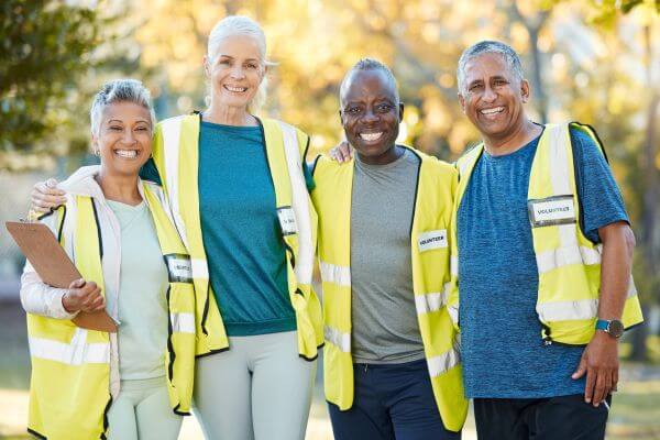 Benefícios do Trabalho Voluntário: Impacto na Comunidade e Bem-Estar Pessoal