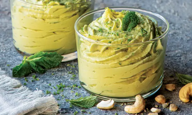 mousse-de-abacate-com-limão