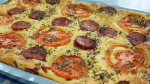 Torta-Salgada-de-Calabresa-com-Queijo